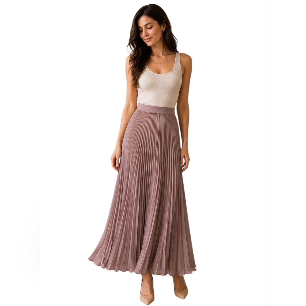 BCBG MaxAzria Maxi Beige Rose Pleated Skirt in Size L